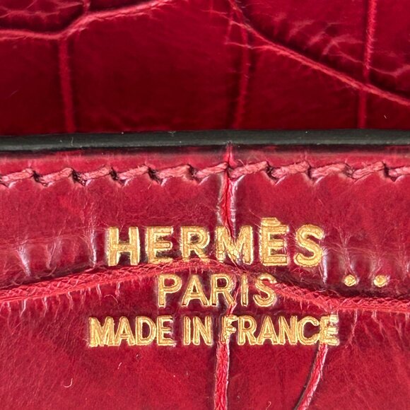 Hermes Red Crocodile & Gold Hardware Birkin 30 - Picture 7 of 8